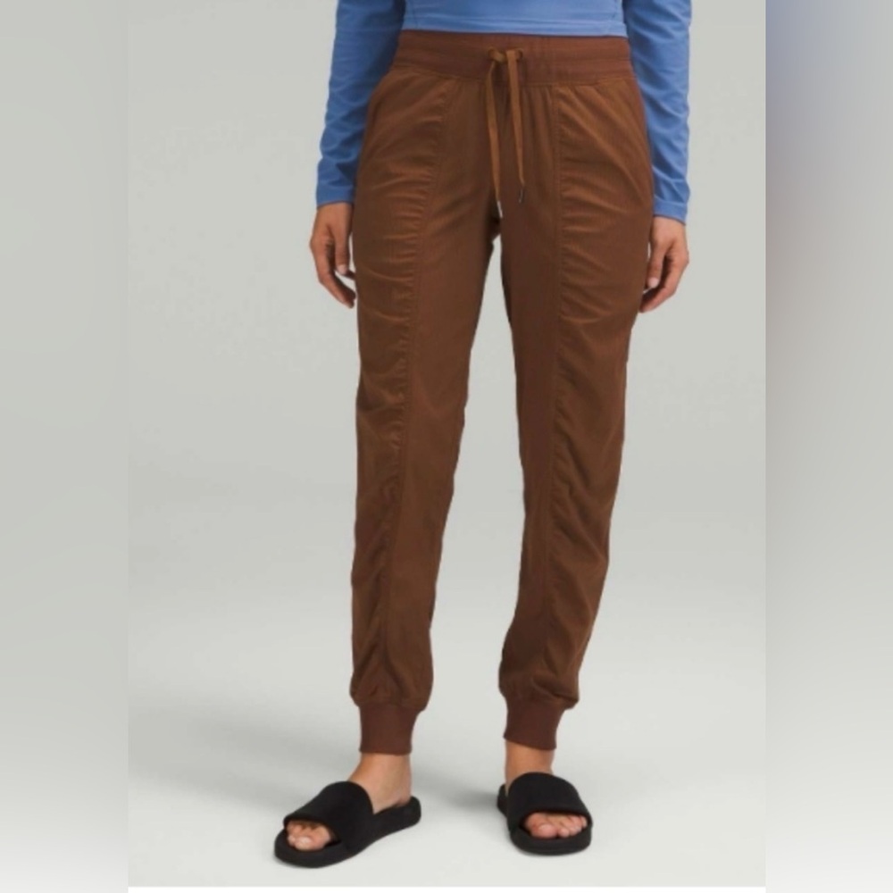 Lululemon Athletica Dance Studio Mid-Rise Jogger Full Length